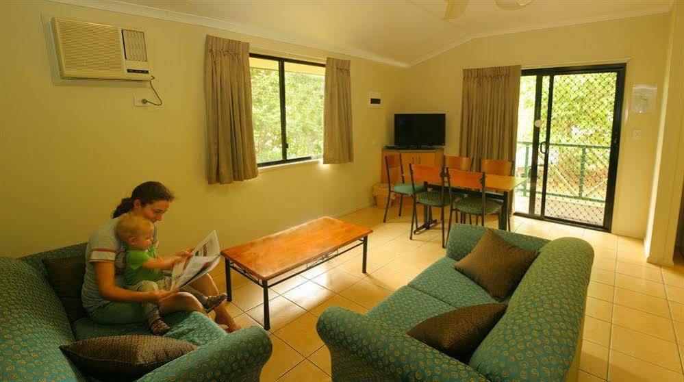 แคปริคอร์น เคฟ Hotel ร็อคแฮมป์ตัน ภายนอก รูปภาพ